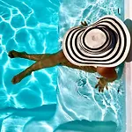 Pool Oasis With Private Parking- Modern Country Vigia 8 Dom wakacyjny *