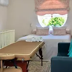 Dom wakacyjny Pool Oasis With Private Parking- Modern Country Vigia 8 *