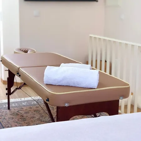 Pool Oasis With Private Parking- Modern Country Vigia 8